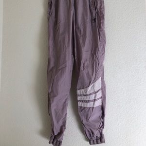 Adidas purple wind jogger wind pant